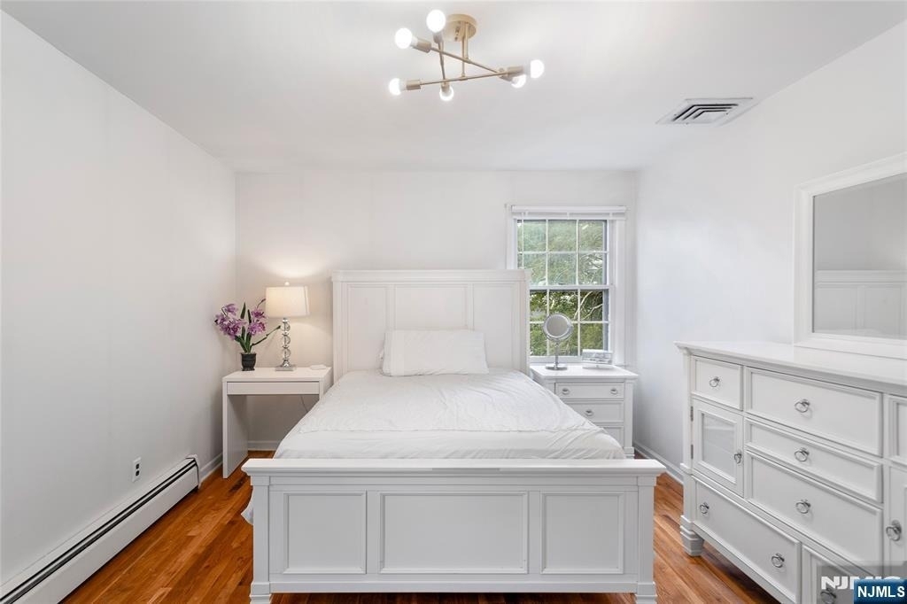 611 Cliff - Photo 10