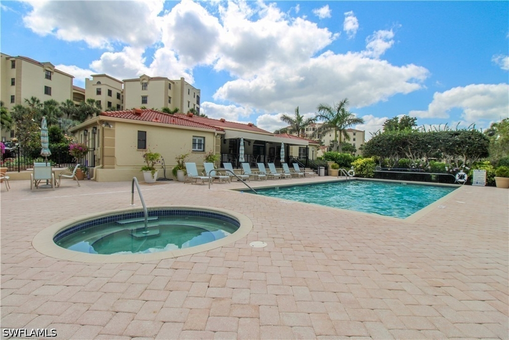 7024 Pelican Bay Boulevard - Photo 48