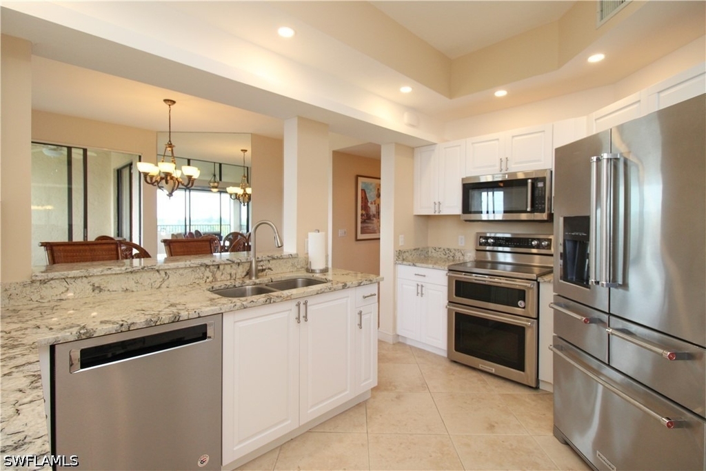 7024 Pelican Bay Boulevard - Photo 45