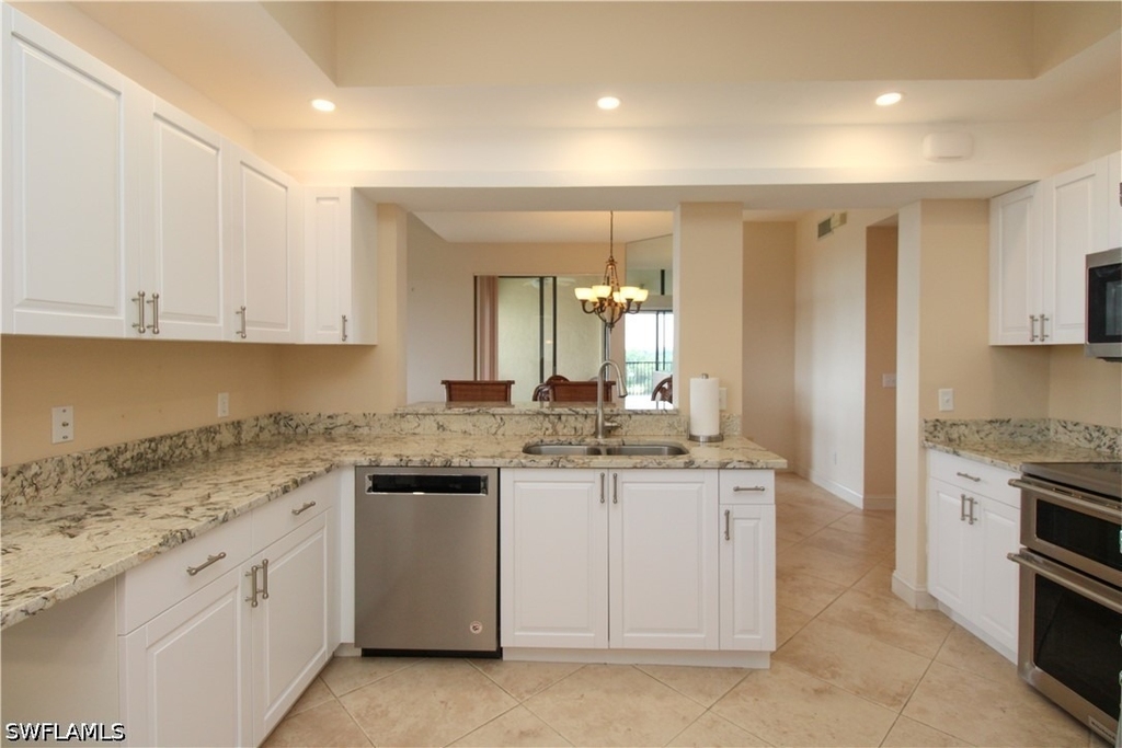 7024 Pelican Bay Boulevard - Photo 44