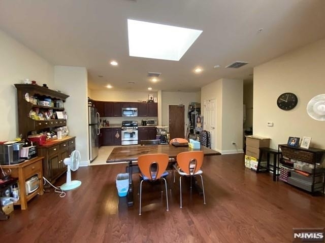 45 E Emerson - Photo 9