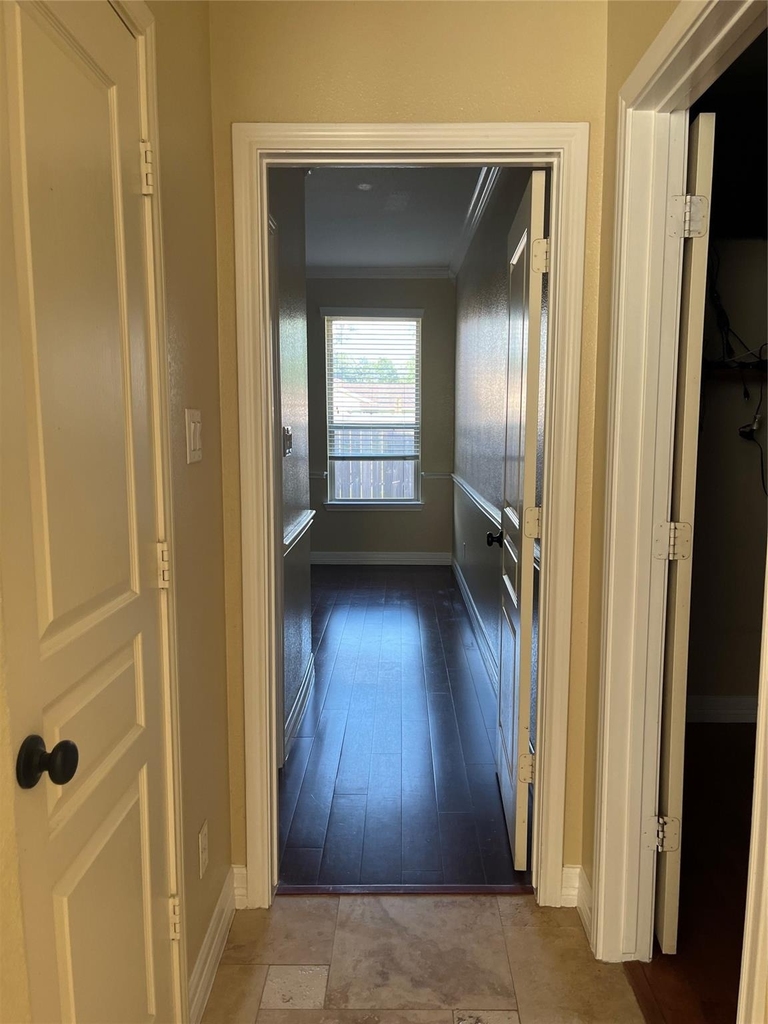 418 Fall Creek Drive - Photo 9
