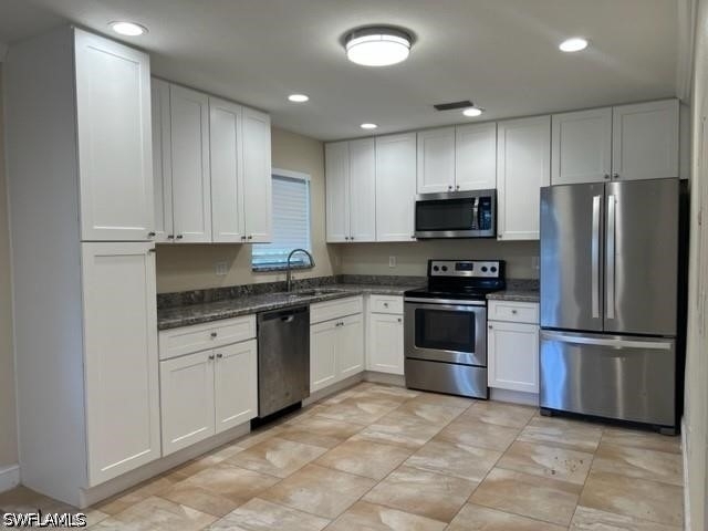 3325 Airport Road N - Photo 3
