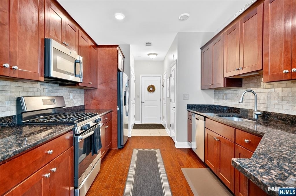 58 Elston - Photo 16