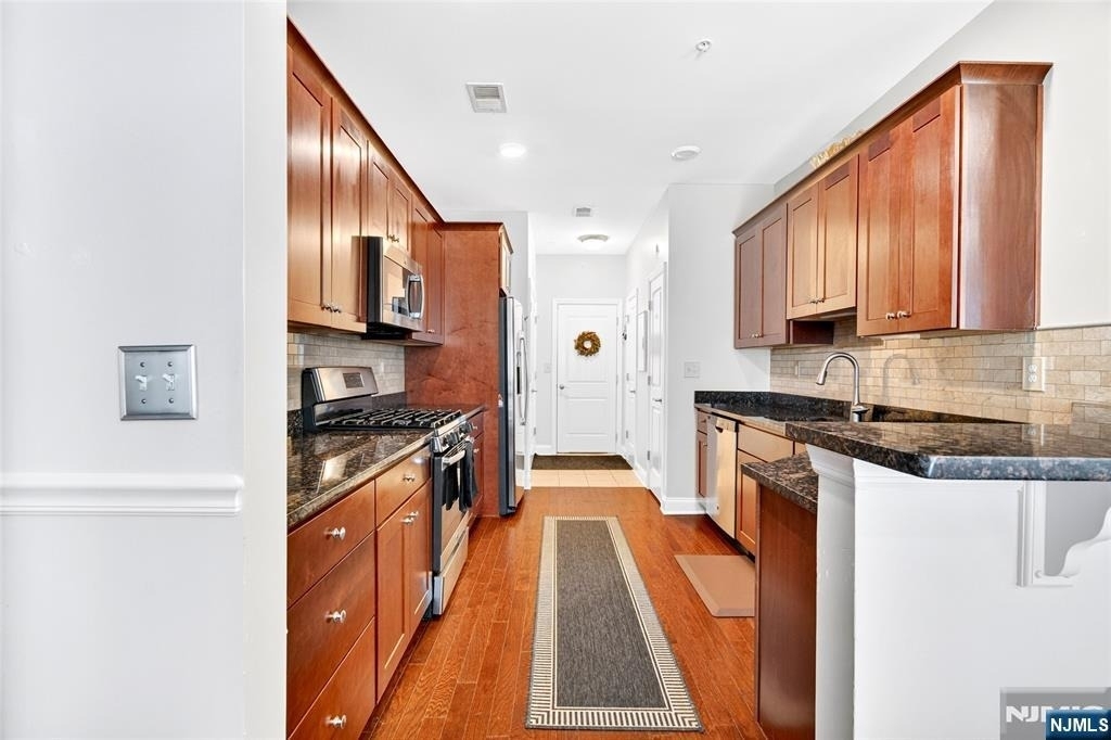 58 Elston - Photo 15