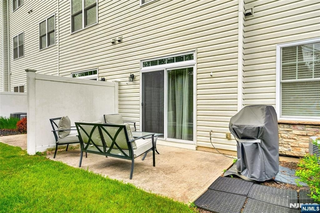 58 Elston - Photo 42