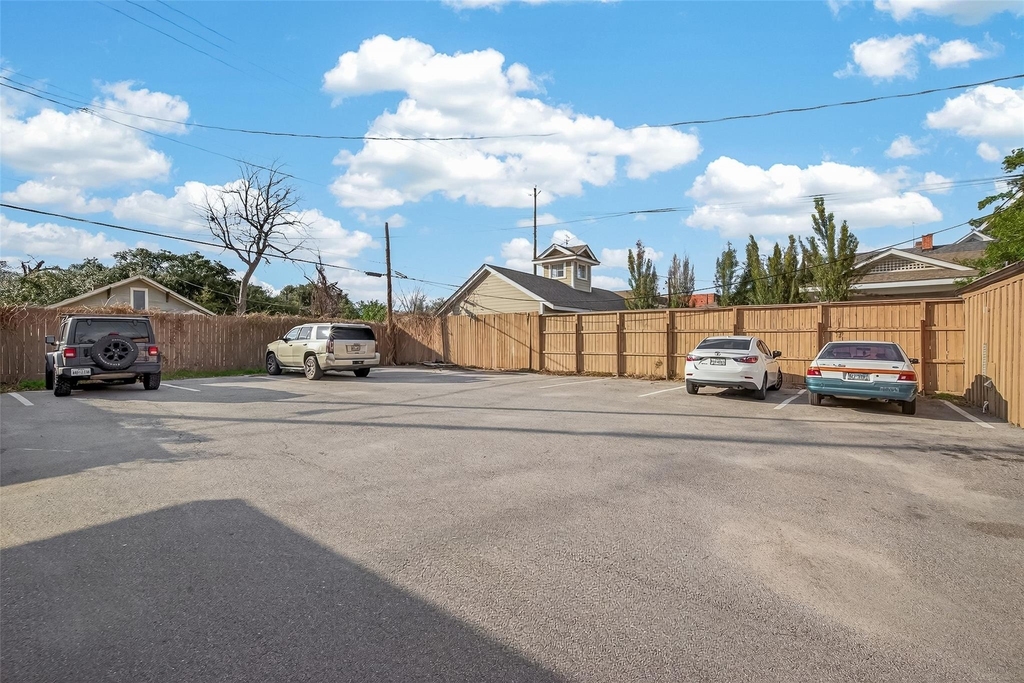 1217 Heights Boulevard - Photo 17