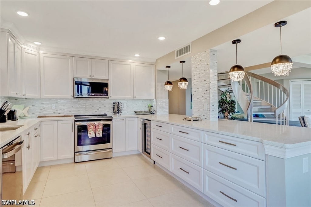 4041 Gulf Shore Boulevard N - Photo 9
