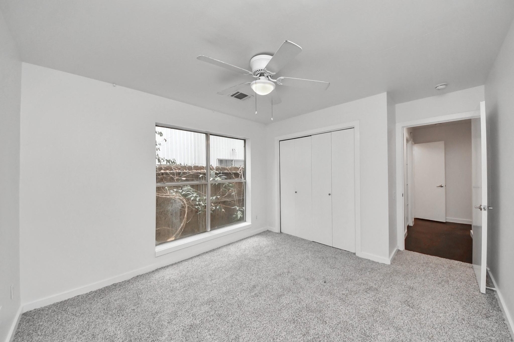 1428 Bailey Street - Photo 29