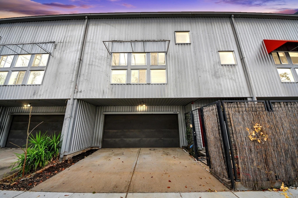 1428 Bailey Street - Photo 6