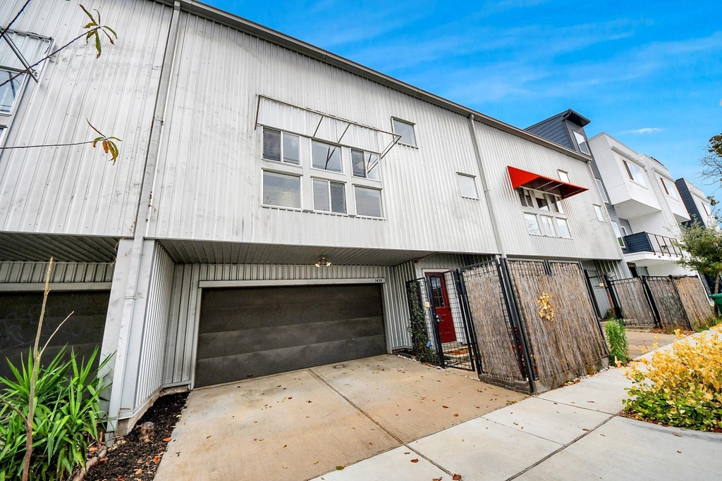 1428 Bailey Street - Photo 4