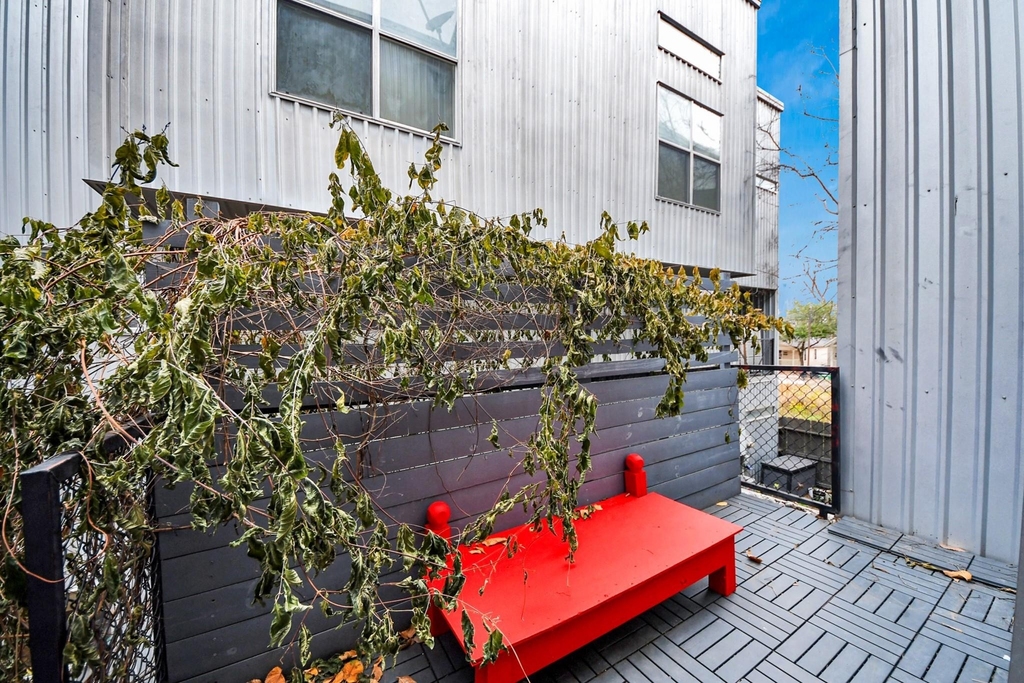 1428 Bailey Street - Photo 34