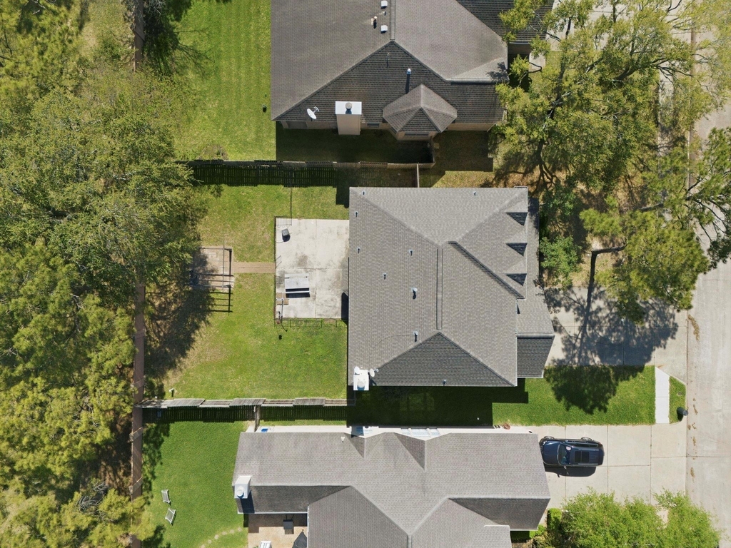 5615 Brigstone Park Drive - Photo 2