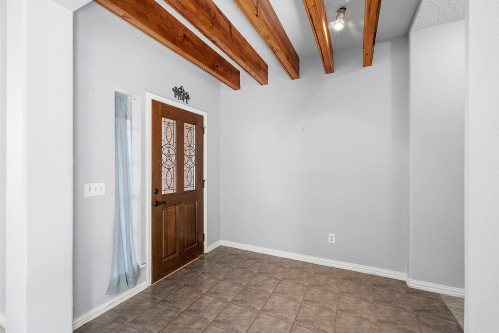 5615 Brigstone Park Drive - Photo 6
