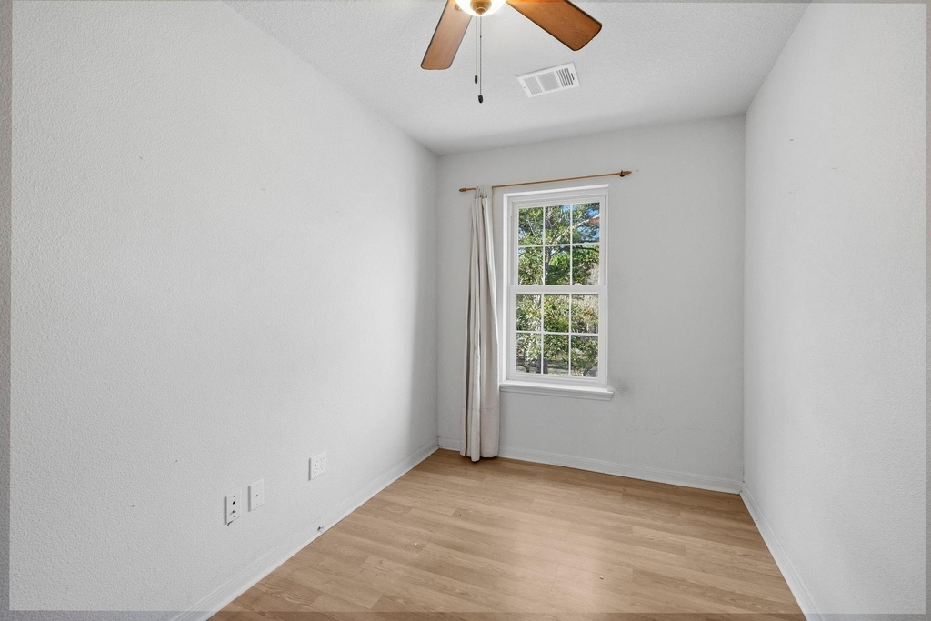5615 Brigstone Park Drive - Photo 27