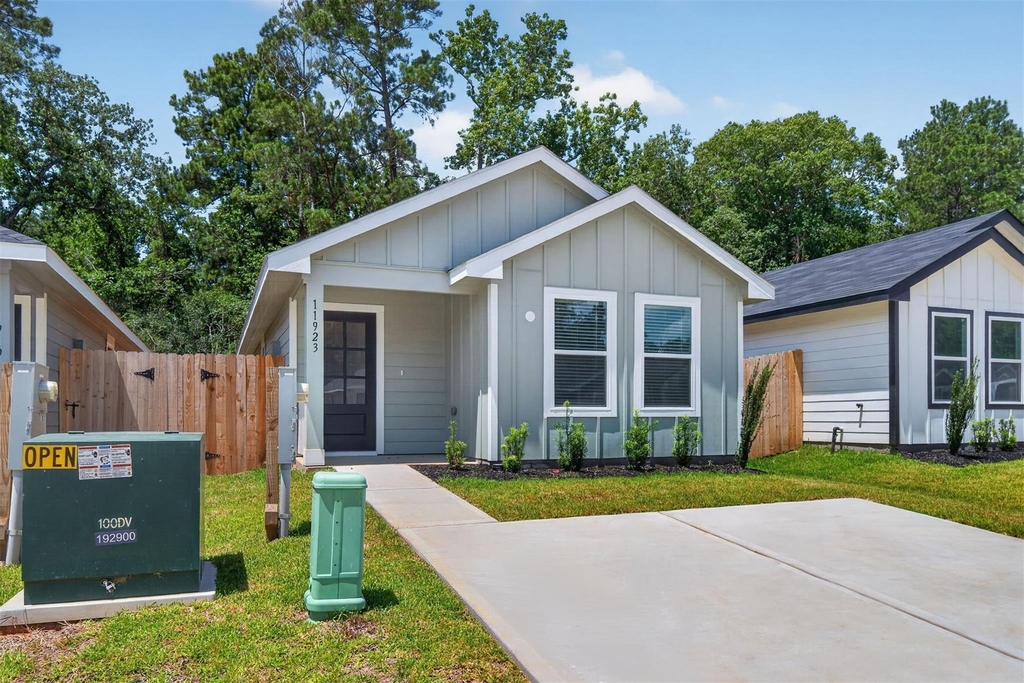 11923 Detar Court - Photo 0