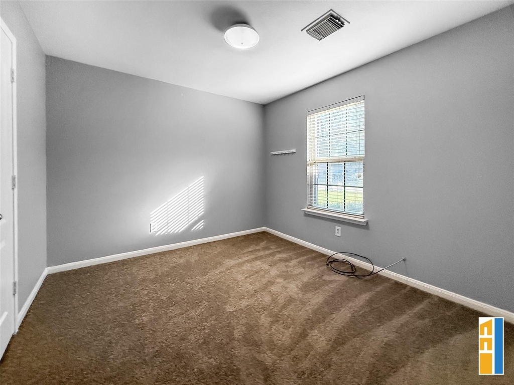 29566 N Legends Bend Drive - Photo 18