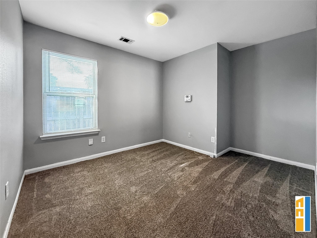 29566 N Legends Bend Drive - Photo 16