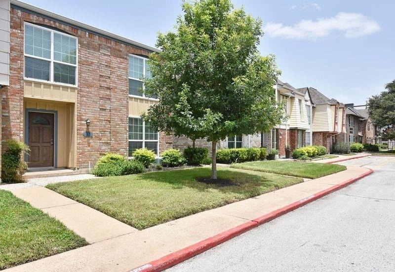 11002 Hammerly Boulevard - Photo 38