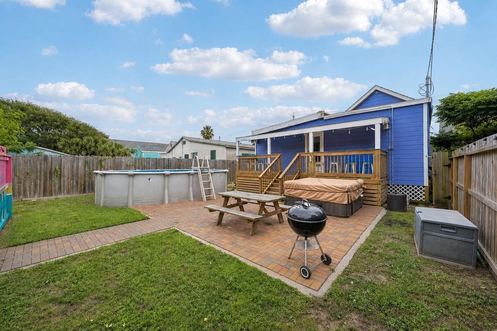 1022 Avenue L - Photo 52