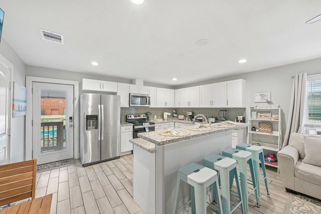 1022 Avenue L - Photo 20