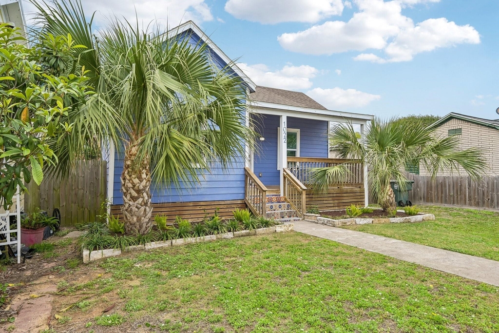 1022 Avenue L - Photo 73