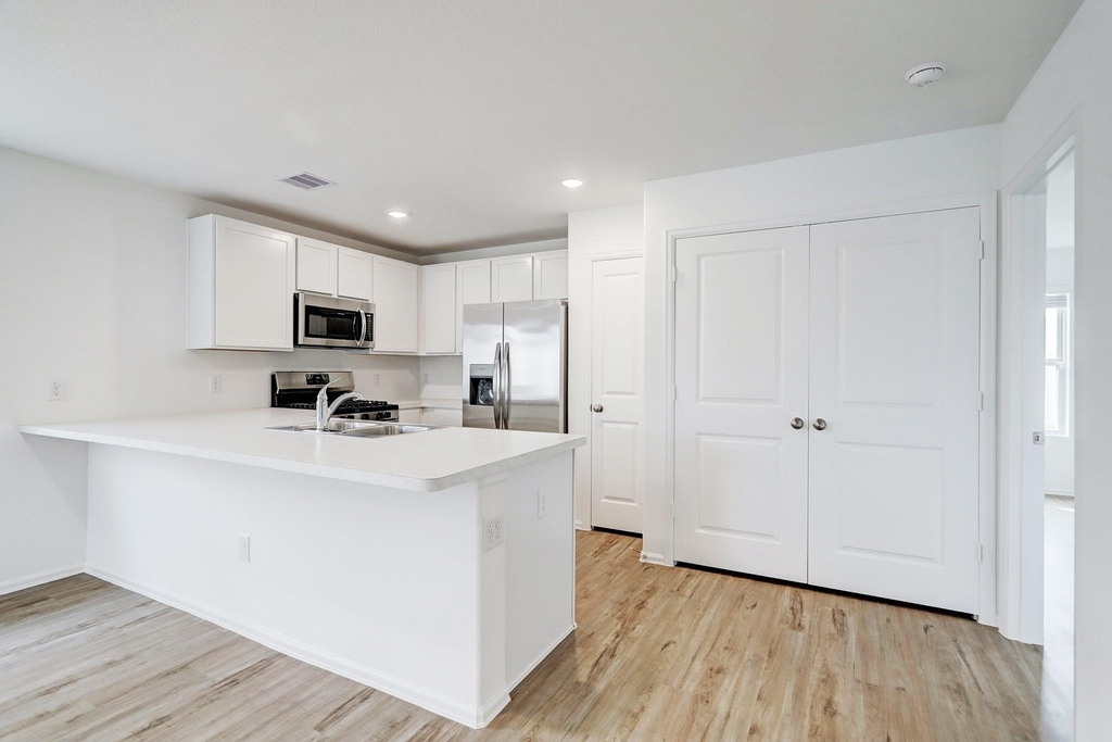 4134 Zavala Mill Street - Photo 4
