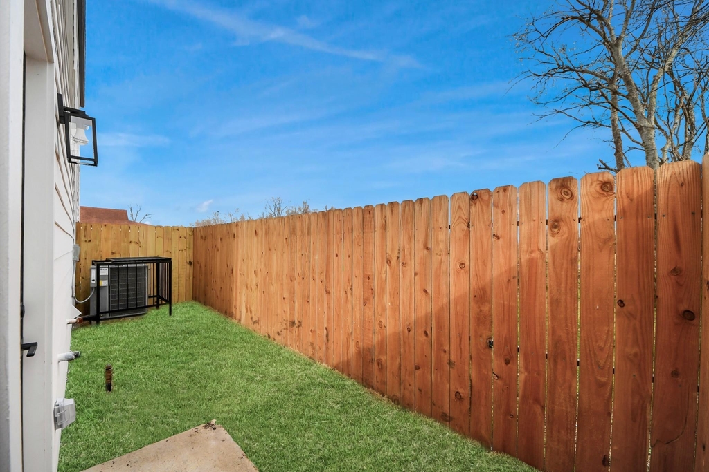 3535 Amos Street - Photo 38