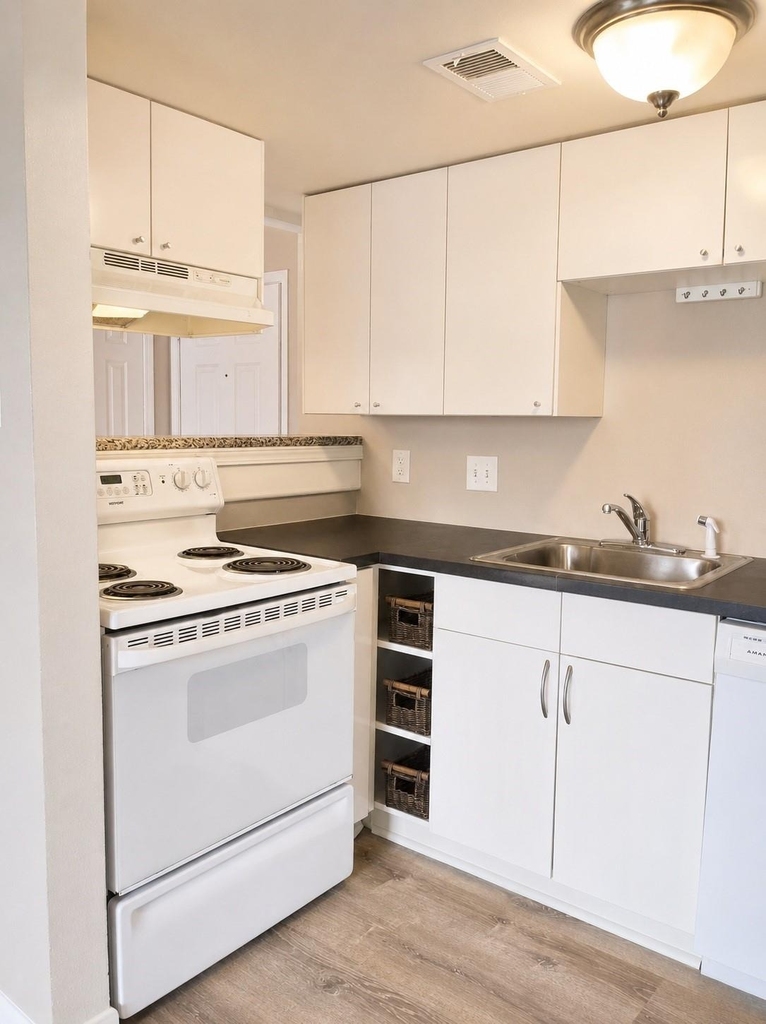 217 Church St - Photo 1