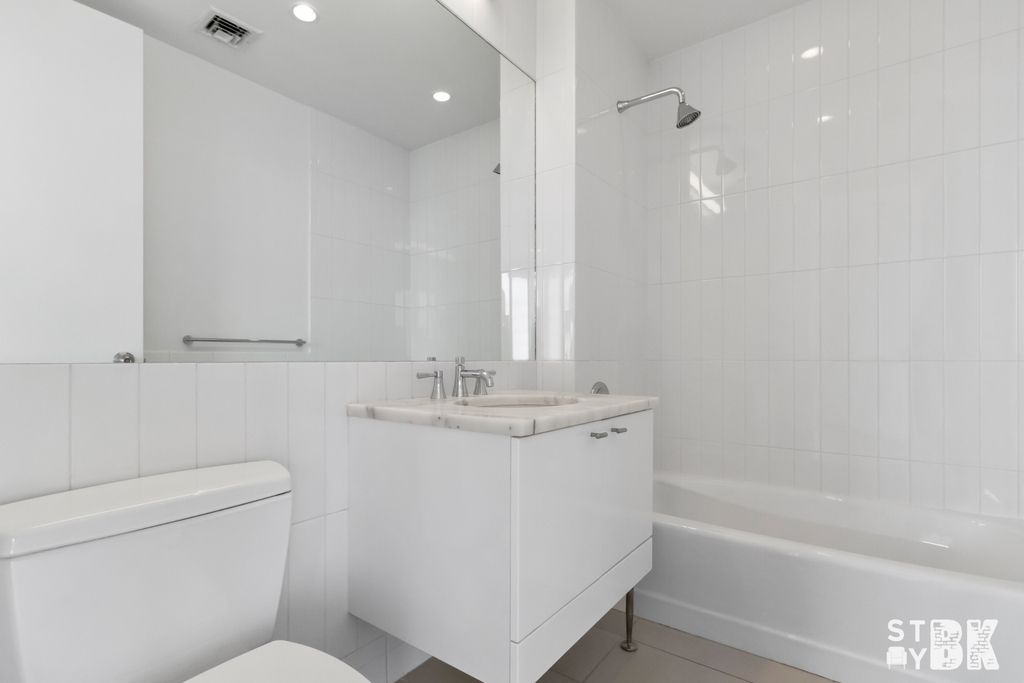 525 Clinton Avenue - Photo 7