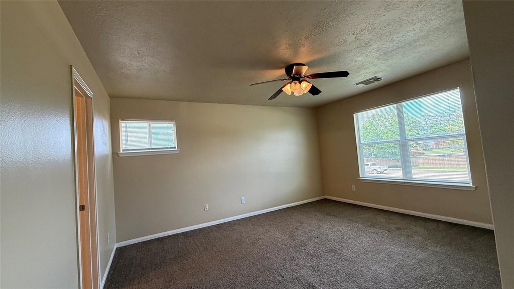 5127 Prosperity Circle - Photo 17
