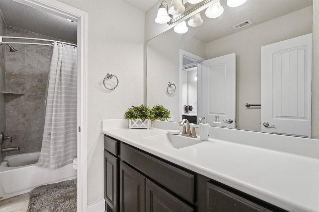 10311 Silver Shield Way - Photo 18