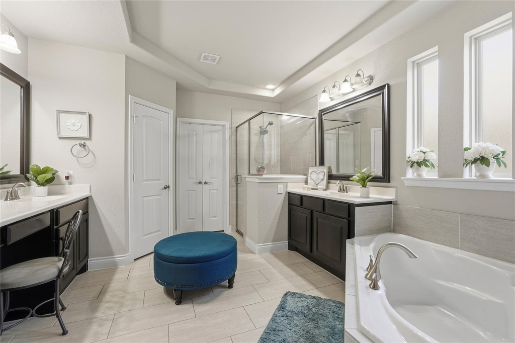 10311 Silver Shield Way - Photo 13