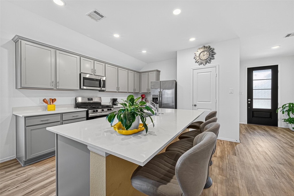 27222 Woodridge Glen Drive - Photo 18
