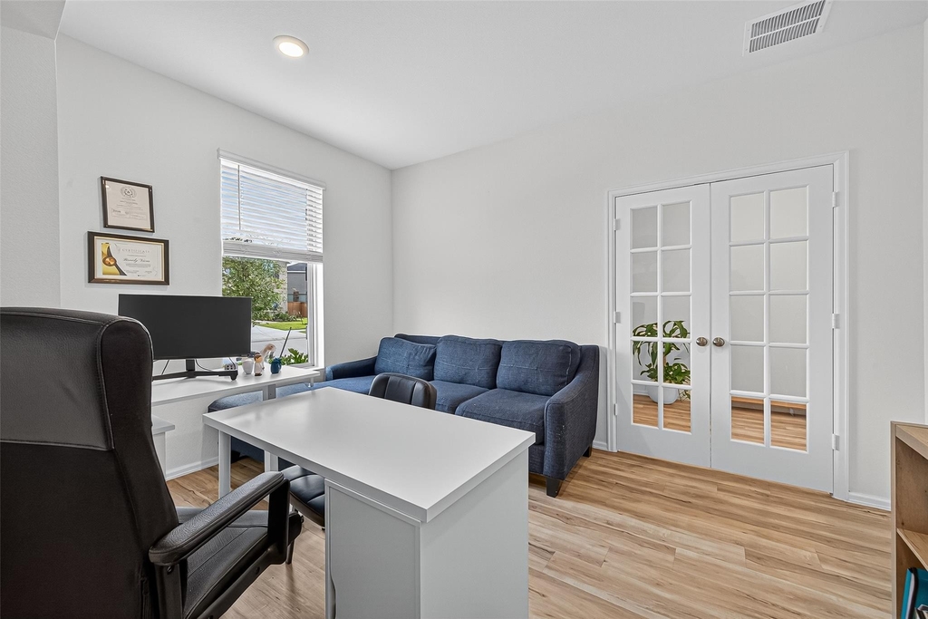 27222 Woodridge Glen Drive - Photo 6