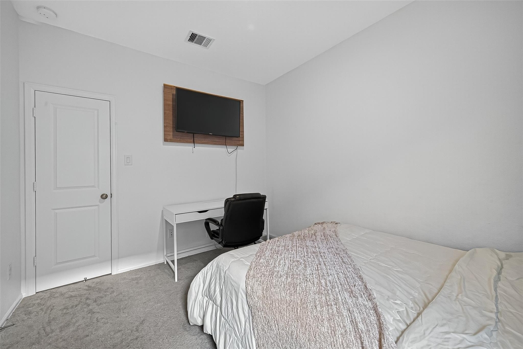 27222 Woodridge Glen Drive - Photo 34