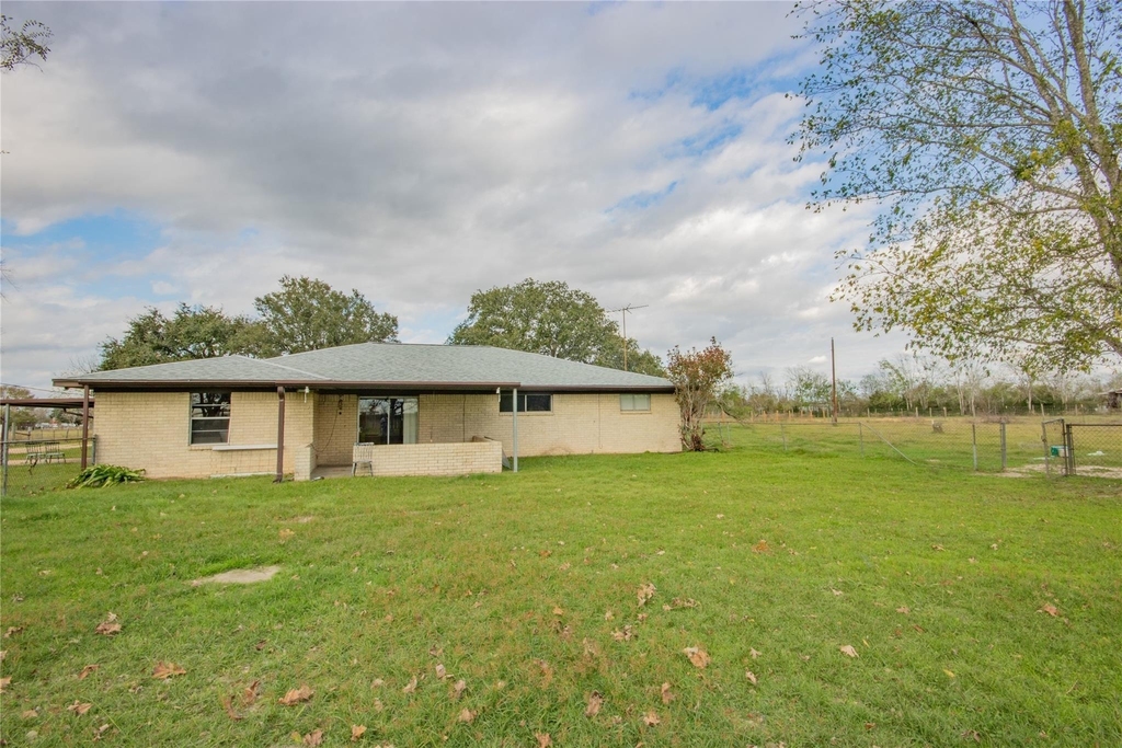 12617 Fm 1887 Road - Photo 22