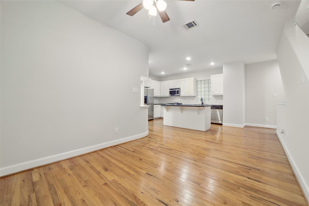 650 Westcross Street - Photo 25