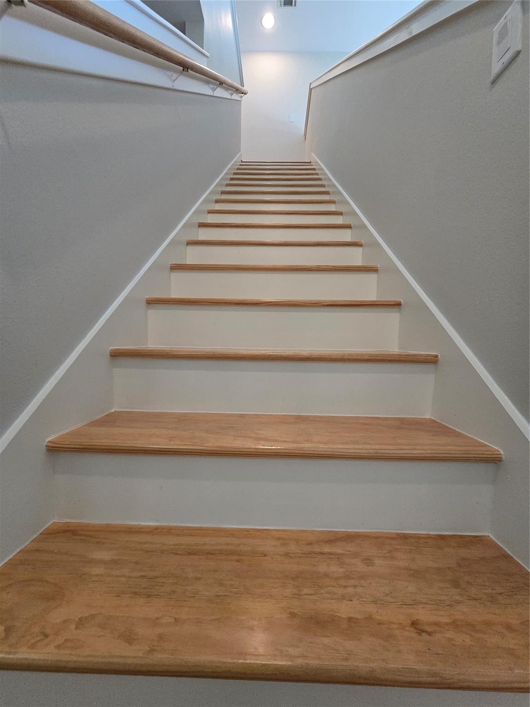 650 Westcross Street - Photo 27