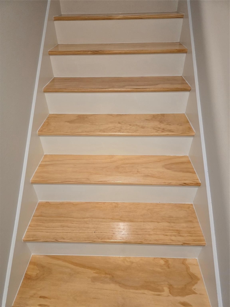 650 Westcross Street - Photo 12