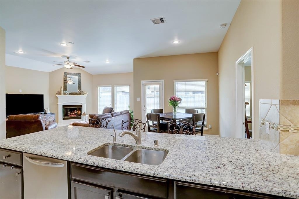 4411 Eclipse Park Court - Photo 13