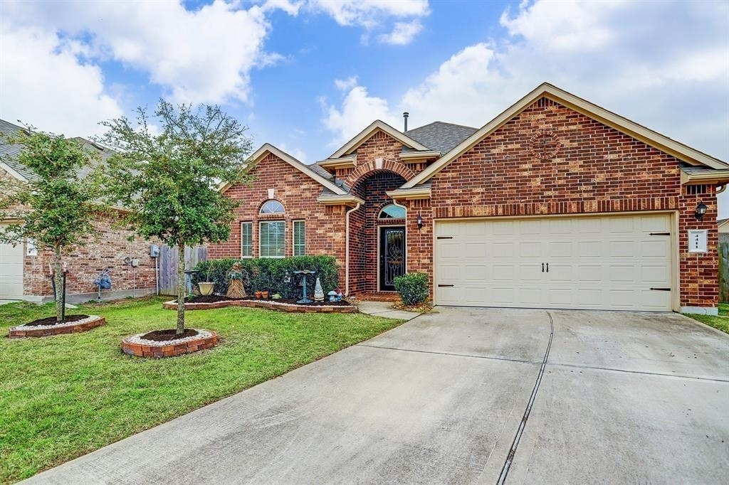4411 Eclipse Park Court - Photo 1