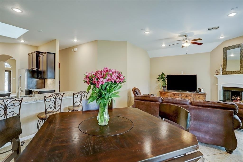 4411 Eclipse Park Court - Photo 9