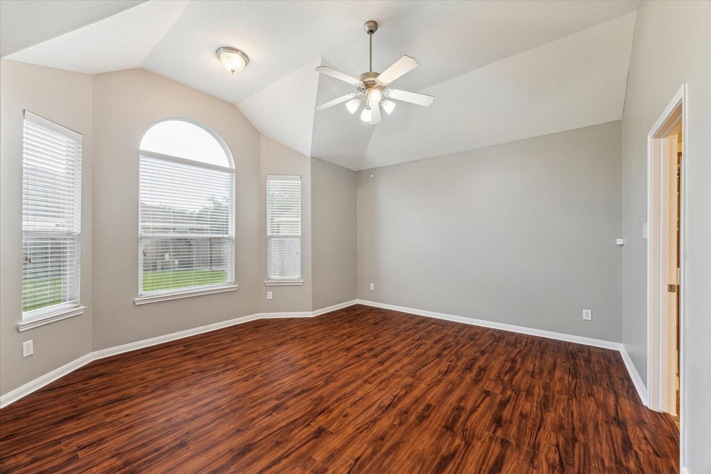 3122 Schumann Oaks Drive - Photo 17