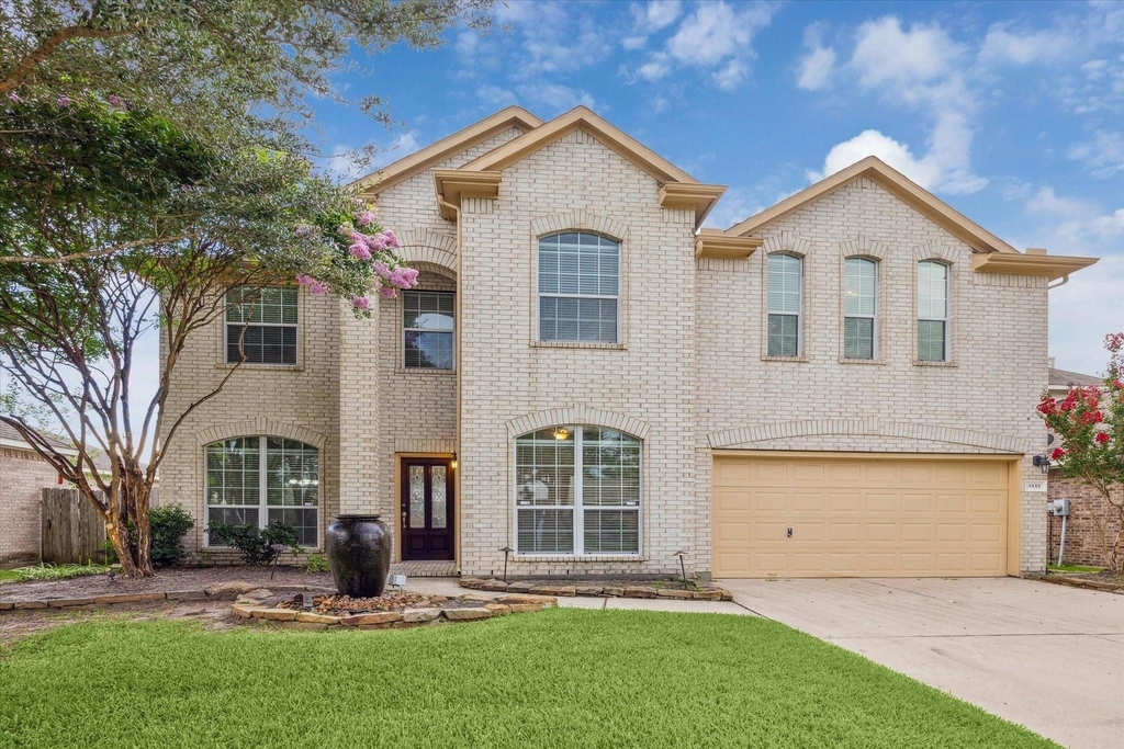 3122 Schumann Oaks Drive - Photo 0