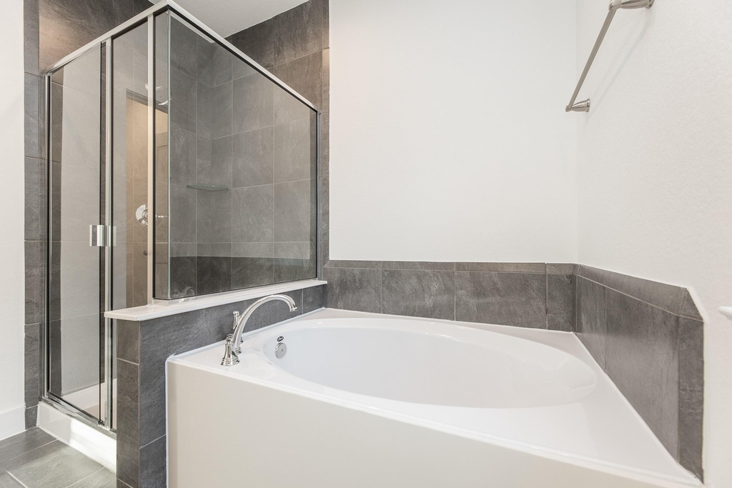 4802 Seabourne Landing Drive - Photo 19