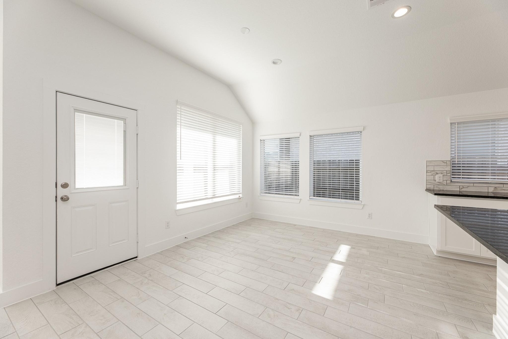 4802 Seabourne Landing Drive - Photo 15