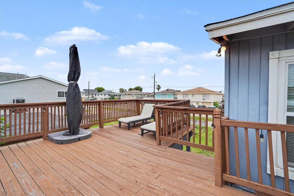 370 Ling Street - Photo 12