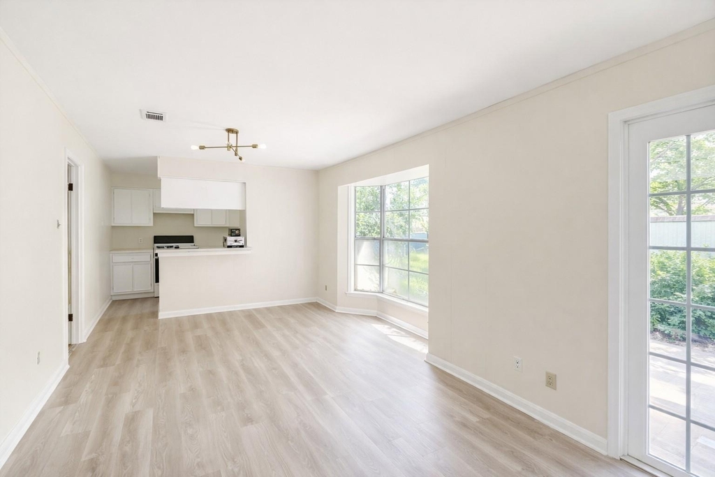 2220 Ripple Creek Drive - Photo 0