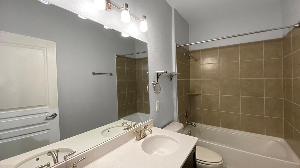 10 Pinestead Court - Photo 10